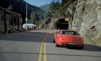 the mercedes tunnel advert