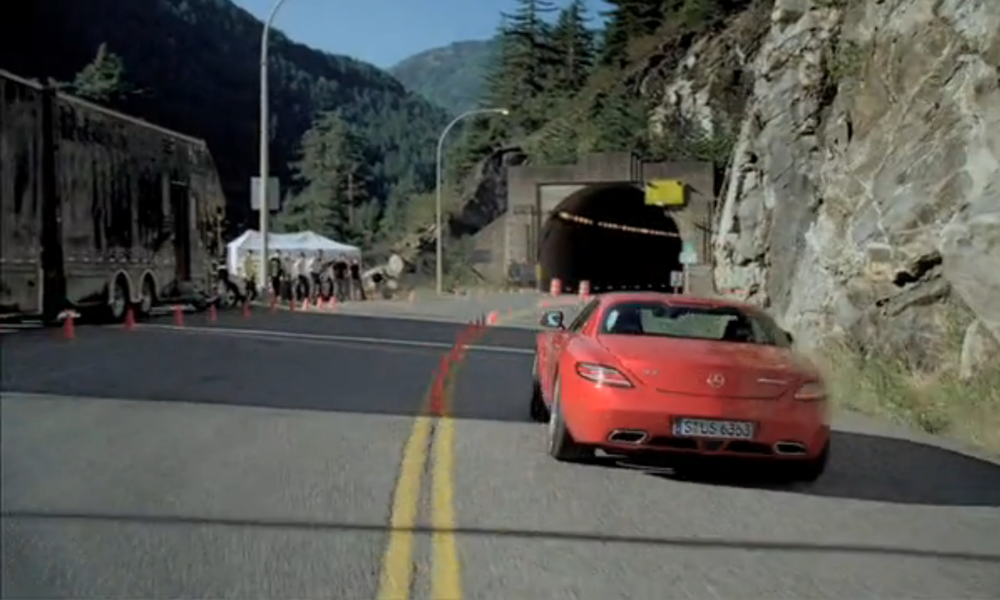 mercedes AMG SLS on approach to the tunnel experiment