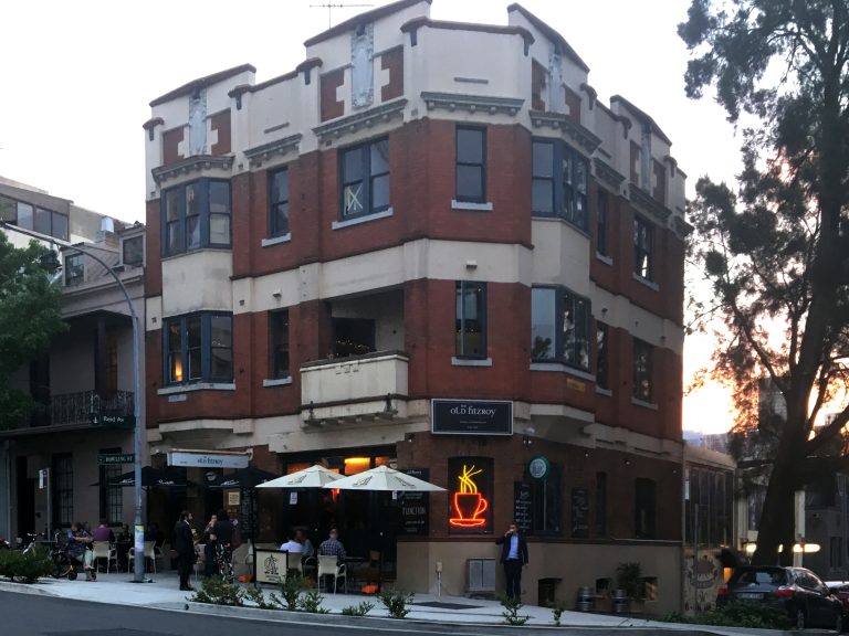 old fitz hotel in dowling street, woolloomooloo